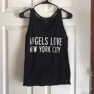 Victoria’s Secret Angels love New York City tank